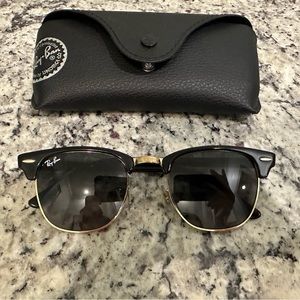 Ray-Ban Clubmaster Classic